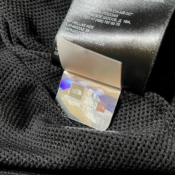 The North Face Women’s Hydrenaline Black Rain Jacket - Picture 8 of 9